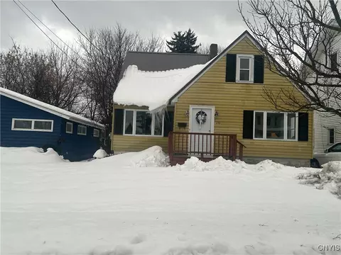 130 California Ave, Watertown, NY 13601