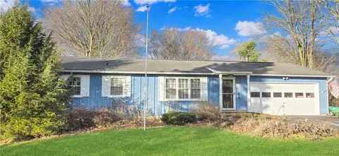 115 E Chariot Ave, Elbridge, NY 13060