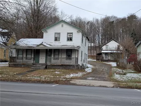 1 12 W Main St W, Cortlandville, NY 13101
