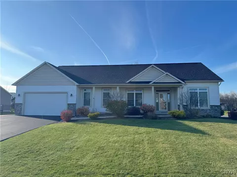 8313 Silvia Path, Clay, NY 13041