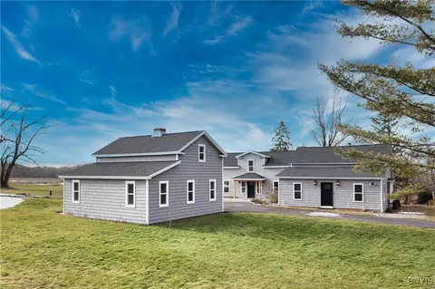1842 Pork St, Skaneateles, NY 13152