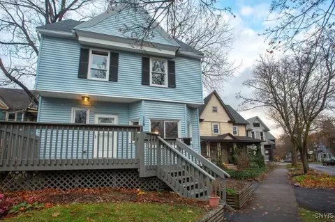 178 Richard St, Rochester, NY 14607