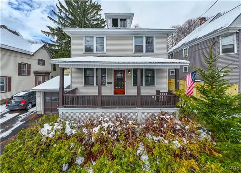 34 Arthur St, Little Falls, NY 13365