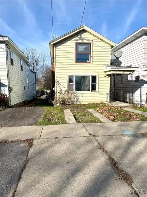 123 W Seneca St, Oswego, NY 13126