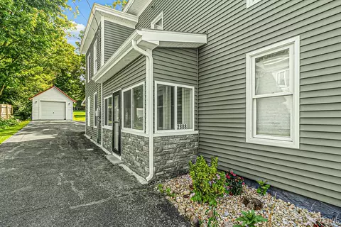 2888 Mohawk St, Paris, NY 13456 photo 2