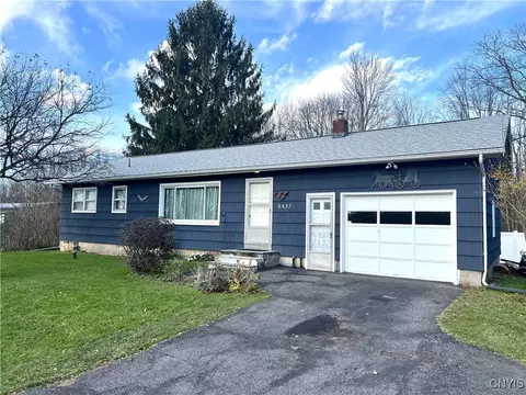 6637 E Taft Rd, East Syracuse, NY 13057