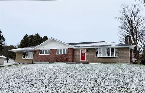 5 Beech St, Whitestown, NY 13424