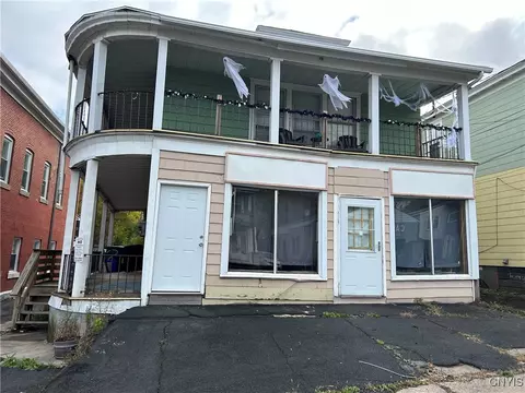 305 Cogswell Ave #2, Geddes, NY 13209