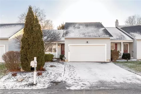 3584 Redhead Ter, Liverpool, NY 13090
