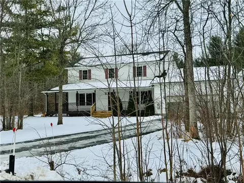 40520 Hyde Lake Rd, Theresa, NY 13691