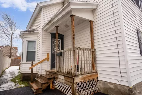 Exterior - 309 Eureka Ave, Herkimer, NY 13350 photo 2 of 3