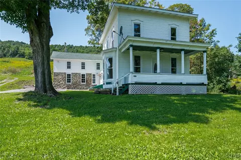 7593 W Keeney Rd, Cuyler, NY 13158