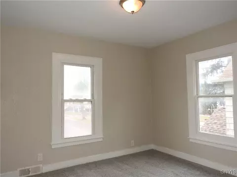 613 Seeley Rd, Syracuse, NY 13224 photo 19