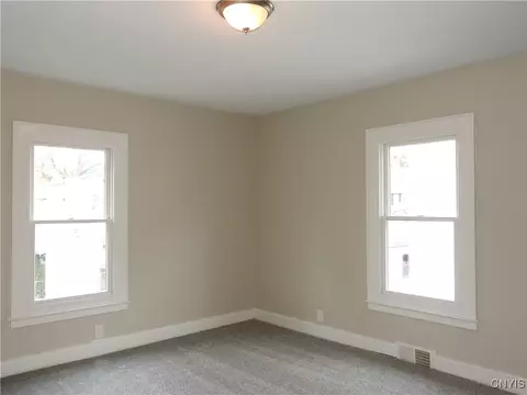 613 Seeley Rd, Syracuse, NY 13224 photo 21