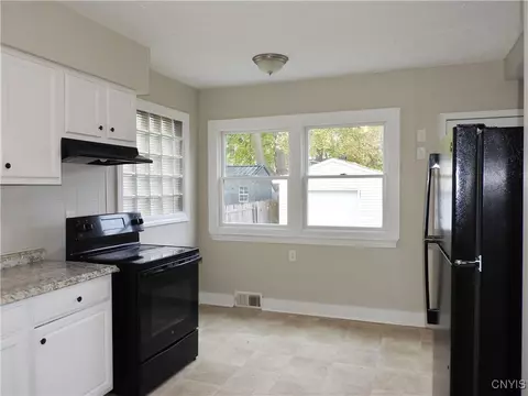 613 Seeley Rd, Syracuse, NY 13224 photo 14