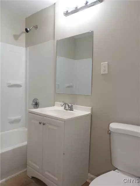 613 Seeley Rd, Syracuse, NY 13224 photo 23