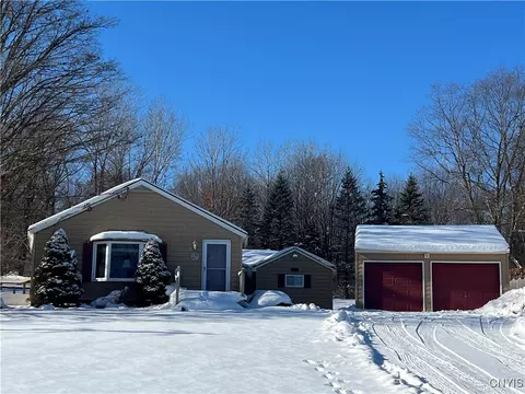 4821 Kasson Rd, Onondaga, NY 13215