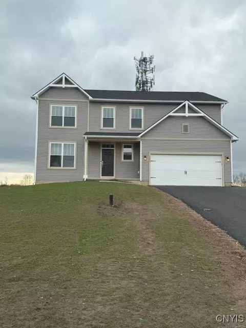 2690 Falling Star Way, Camillus, NY 13031