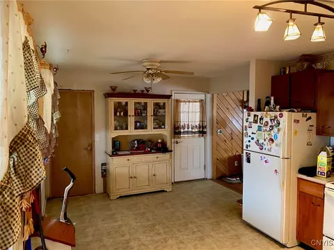 7105 E Carter Rd, Rome, NY 13440 photo 8