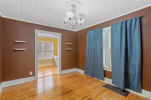 315 Mildred Ave, Syracuse, NY 13206 photo 11