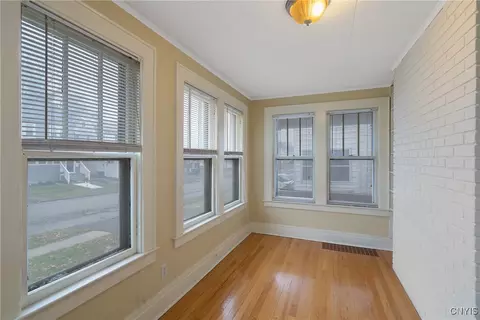 315 Mildred Ave, Syracuse, NY 13206 photo 9