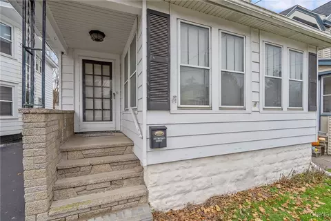 315 Mildred Ave, Syracuse, NY 13206 photo 3
