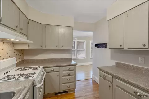 315 Mildred Ave, Syracuse, NY 13206 photo 17
