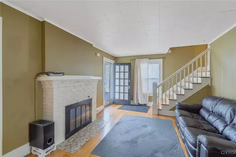 315 Mildred Ave, Syracuse, NY 13206 photo 8