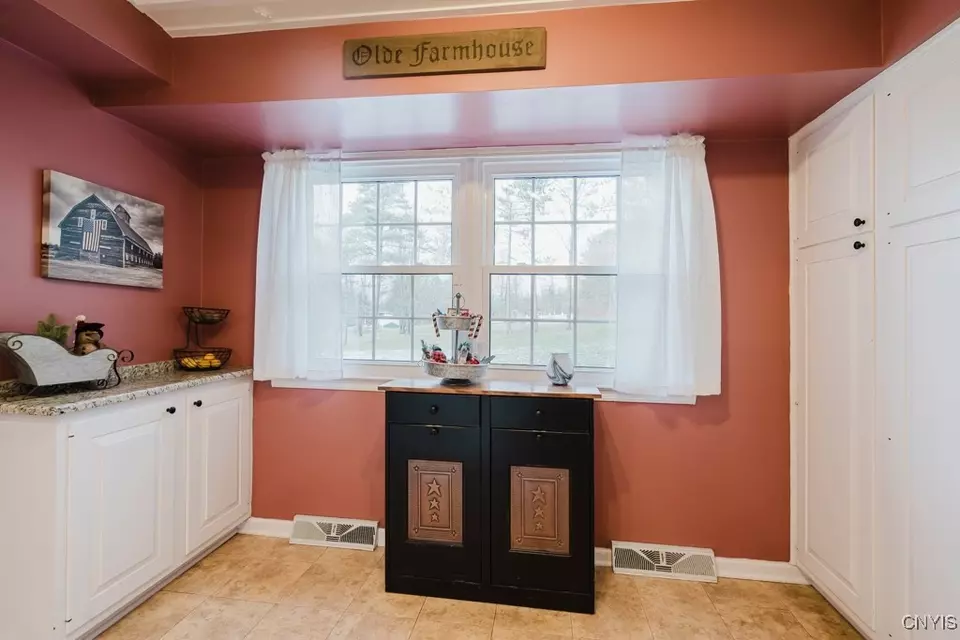  1697 N Lake Rd, Cazenovia, NY 13035 photo 17