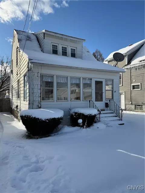110 Kenneth Ave, Onondaga, NY 13120