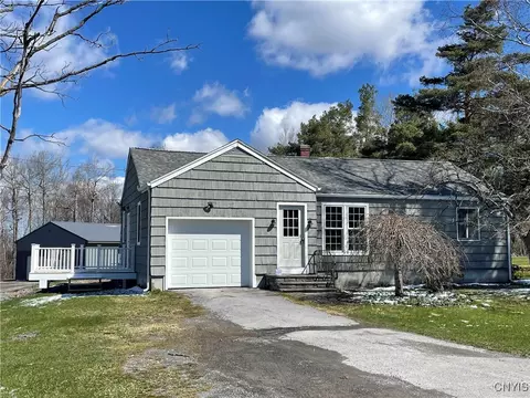 4329 State Route 20, Nelson, NY 13408