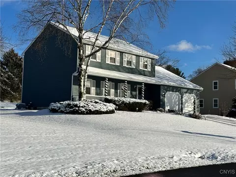 5108 Shiraz Ln, Fayetteville, NY 13066