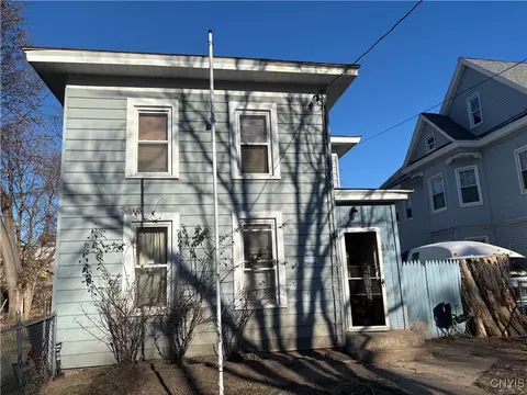 414 Merriman Ave, Syracuse, NY 13204