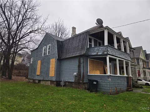 219 Elliott St, Syracuse, NY 13204