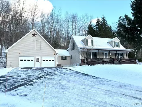 3746 Mcgraw Marathon Rd, Cortlandville, NY 13101