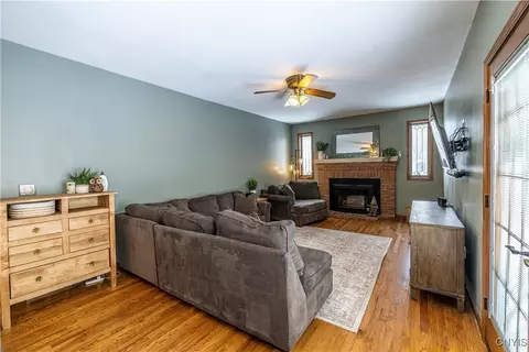 6580 Garlock Ln, Lysander, NY 13027 photo 16