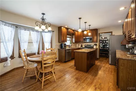 6580 Garlock Ln, Lysander, NY 13027 photo 18