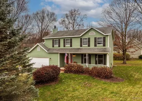 6580 Garlock Ln, Lysander, NY 13027