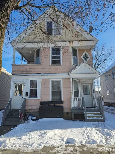 1033 Kossuth Ave, Utica, NY 13501