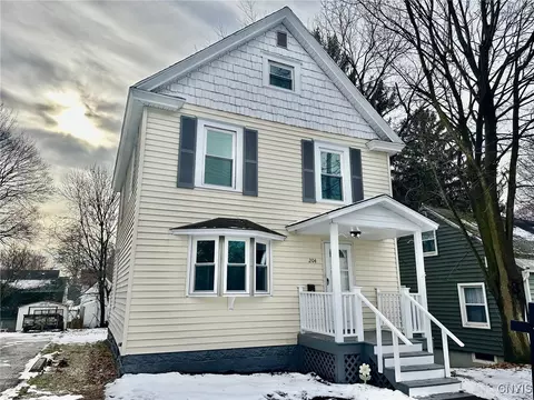 204 Mariposa St, Syracuse, NY 13206