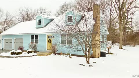 5965 Sewickley Dr, Jamesville, NY 13078 photo 2