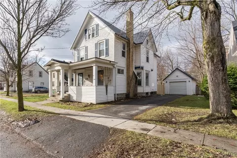 724 Myrtle Ave, Watertown, NY 13601