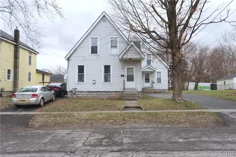 718 Griffin St, Watertown, NY 13601