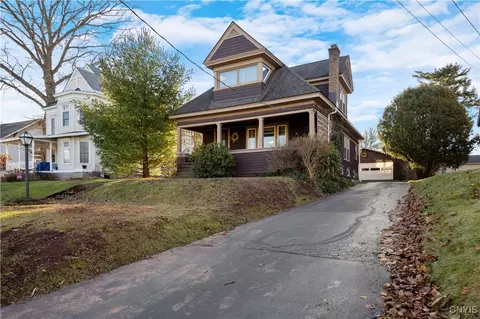 227 Bates Ave, Oneida, NY 13421