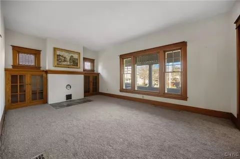 227 Bates Ave, Oneida, NY 13421 photo 5