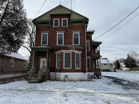 2015 Highland Ave, Utica, NY 13502