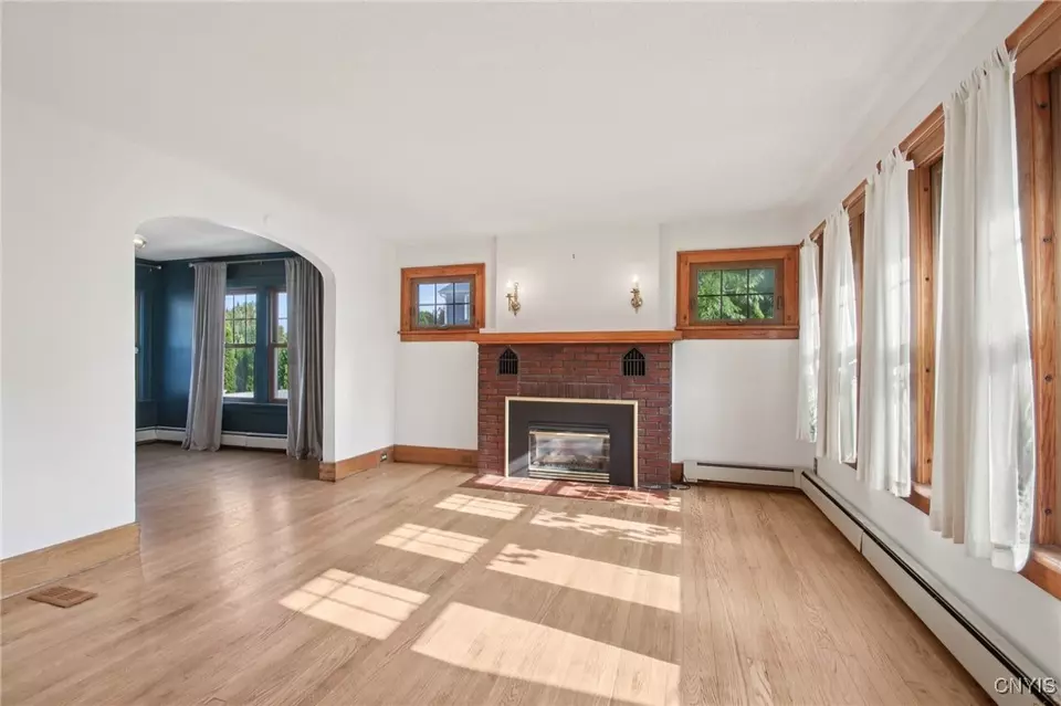 Living - 1 Alden Ave, Auburn, NY 13021 photo 1 of 5