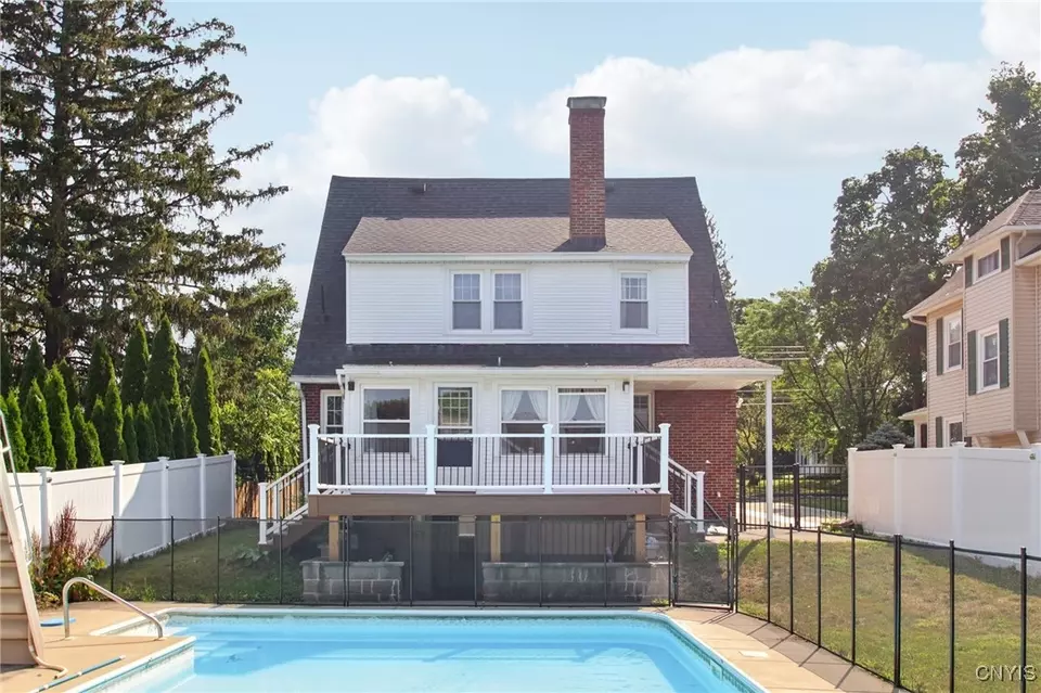 Exterior - 1 Alden Ave, Auburn, NY 13021 photo 5 of 7