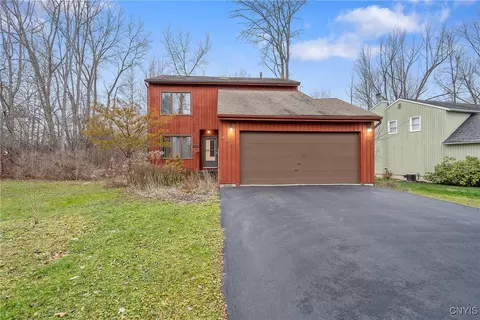 8637 Grey Birch Dr, Lysander, NY 13027