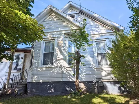 103 Carlisle St, Syracuse, NY 13208